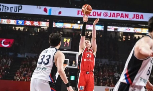 开云体育下载-78-72，中国男篮传来喜讯！日本帮大忙，晋级形势豁然开朗